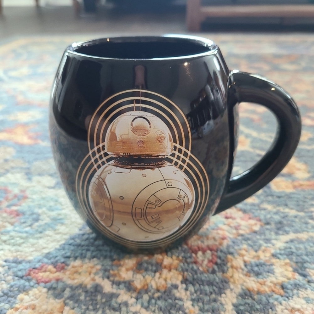Star Wars BB-8 Huge Ceramic Black Coffee Mug Oval Shaped 26oz Capacity